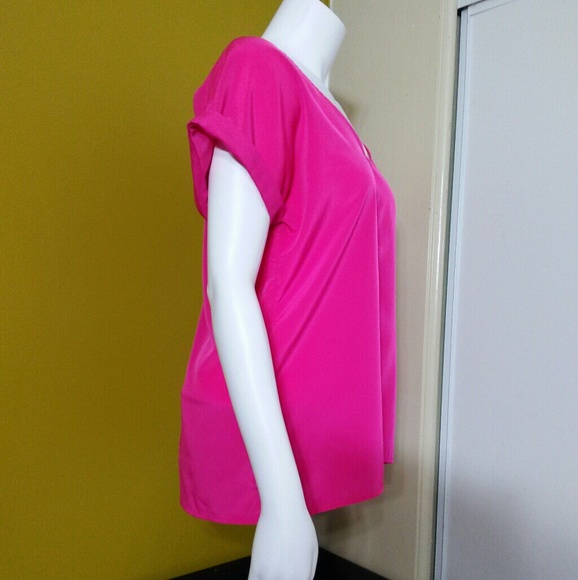 OLD NAVY • Dressed up Pink V neck / size (S) - Picture 2 of 5